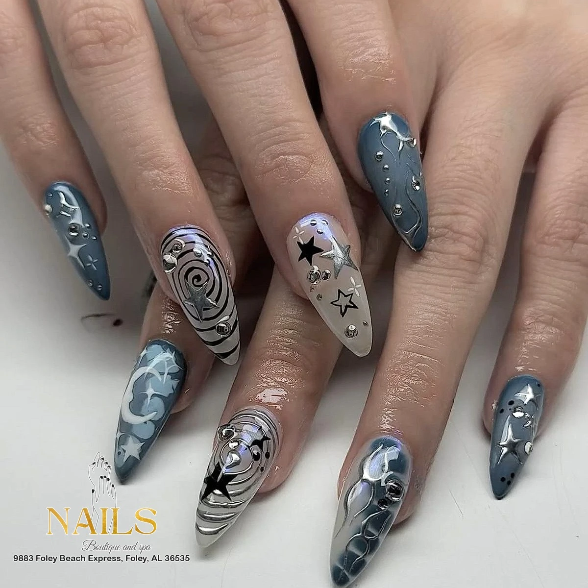 Nail Oct 08